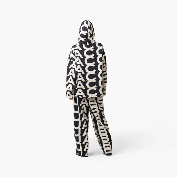 Marc Jacobs Unisex Monogram Oversized Hoodie! - Picture 3 of 7